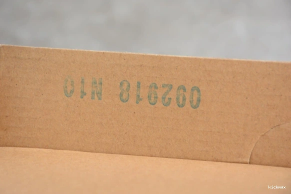 528895-145  Low 11 528895-145 Retro Jordan 'Emerald' AIR 0524